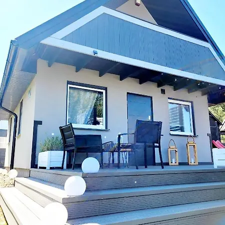 Ferienhaus Caloroczny W Nadolu Z Jacuzzi Na Tarasie Nadole (Pomerania)