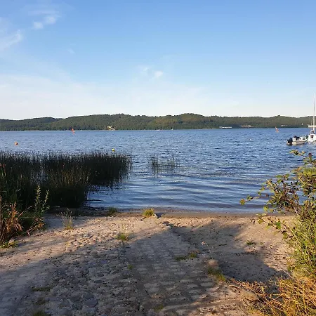 Caloroczny W Nadolu Z Jacuzzi Na Tarasie Feriehus